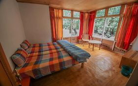 Tsetan Guest House