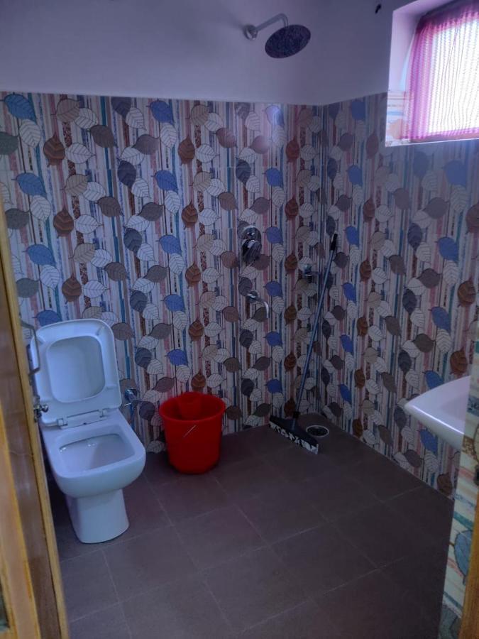 Tsetan Guest House Leh Exterior photo